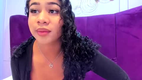 sofiifox online show from 3, 10, 2025