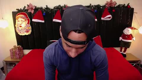 Cam and Amy online show from 15, 12, 2025