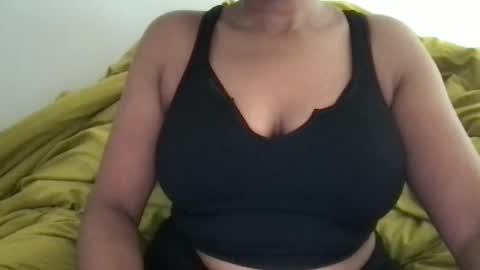 Snapshot of softberrry chatting on 7, 2, 2026 Jade online show from 7, 2, 2026