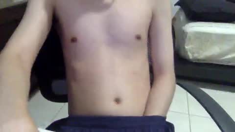 Snapshot of softedge04 chatting on 17, 1, 2026 softedge04 online show from 17, 1, 2026