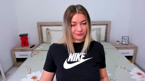 Snapshot of softpleasurex1 chatting on 10, 12, 2024 Softpleasurex online show from 10, 12, 2024