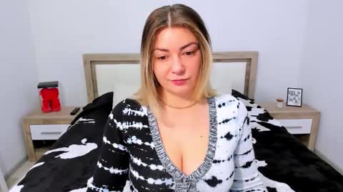 Snapshot of softpleasurex1 chatting on 16, 12, 2024 Softpleasurex online show from 16, 12, 2024