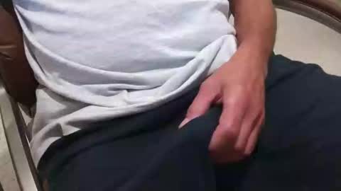 Snapshot of softwareman chatting on 8, 10, 2025 softwareman online show from 8, 10, 2025