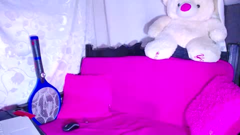 Snapshot of sofya_n_andy_ chatting on 15, 3, 2026 sofya_n_andy_ online show from 15, 3, 2026