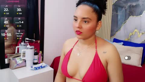 Sol Latiana online show from 26, 5, 2026