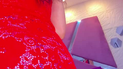 Snapshot of sol_angel_7 chatting on 27, 5, 2026 SOL ANGEL online show from 27, 5, 2026