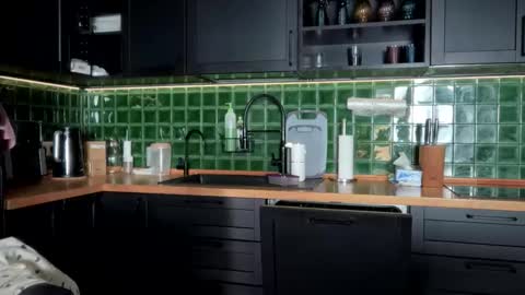 Bella online show from 12, 3, 2026