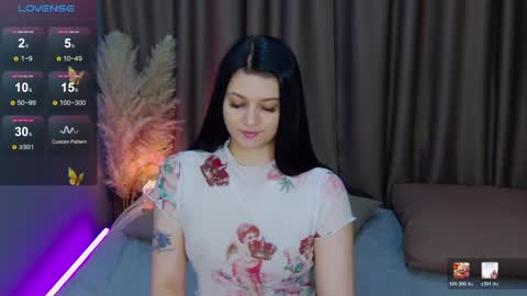 Snapshot of solazolaa chatting on 26, 4, 2026 Sonya online show from 26, 4, 2026