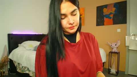 Mila online show from 21, 10, 2025