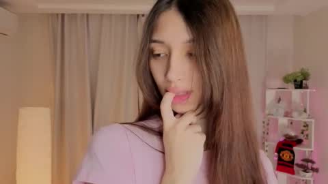 Monica online show from 12, 11, 2025