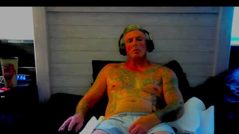 Snapshot of solodolo2020 chatting on 26, 4, 2026 I love watching beautiful women play with themselves online show from 26, 4, 2026