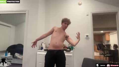 Snapshot of somechillbro chatting on 28, 2, 2026 Evan online show from 28, 2, 2026