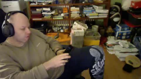 Tom online show from 10, 1, 2025