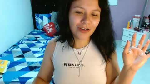 sonialatin69 online show from 12, 3, 2025