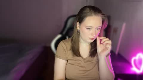 Snapshot of sonibear chatting on 6, 2, 2026 OksiFels online show from 6, 2, 2026