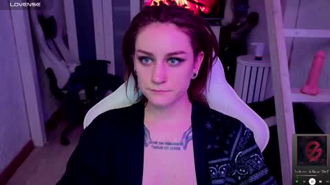 Snapshot of sonicsupergirl chatting on 18, 10, 2025 Rie online show from 18, 10, 2025