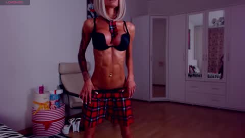 Sonja Ray online show from 19, 9, 2025