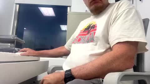 Max Banana online show from 5, 3, 2025