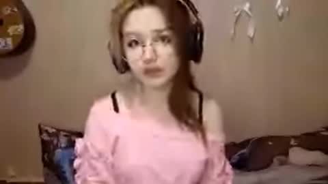 Snapshot of sonwosick chatting on 8, 3, 2026 Mila online show from 8, 3, 2026