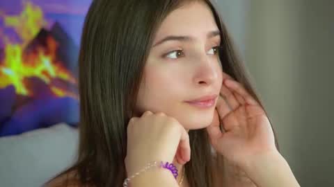 Eva 3 online show from 6, 11, 2025