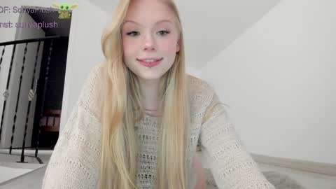 Snapshot of sonyaplush chatting on 4, 2, 2025 Sonya Instagram Twitter sonyaplushgirl OnlyFans sonyaplush online show from 4, 2, 2025