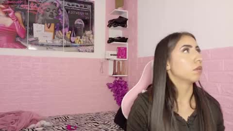 Snapshot of sophi_sweet11 chatting on 1, 6, 2026 SOPHI online show from 1, 6, 2026