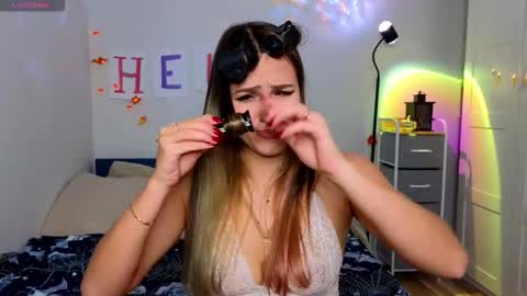 Sophia online show from 11, 11, 2025