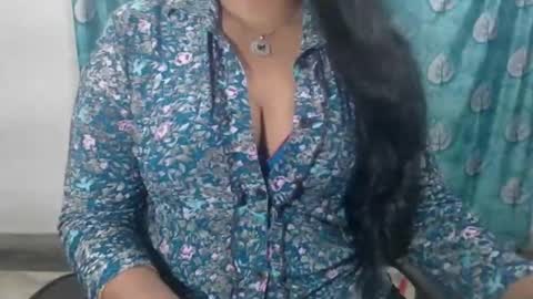 Snapshot of sophia_indian chatting on 20, 4, 2026 Sophia Tamil online show from 20, 4, 2026