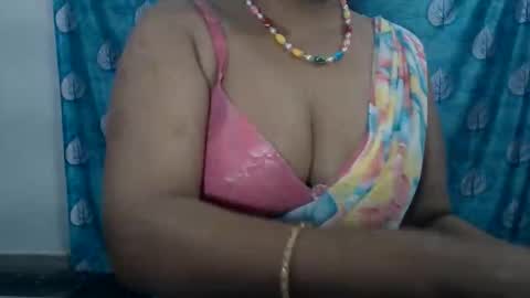 Snapshot of sophia_indian chatting on 24, 4, 2026 Sophia Tamil online show from 24, 4, 2026