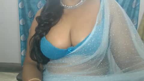 Snapshot of sophia_indian chatting on 24, 5, 2026 Sophia Tamil online show from 24, 5, 2026