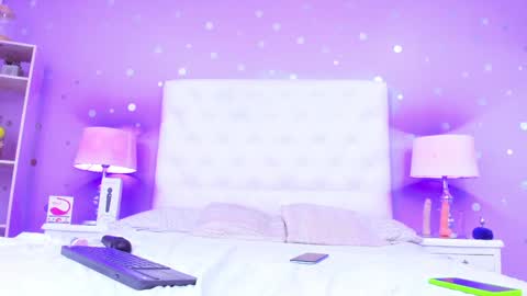 Sophia  online show from 5, 12, 2024