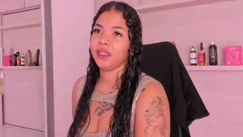 Snapshot of sophia_stonne chatting on 19, 6, 2026 S O P H I A online show from 19, 6, 2026