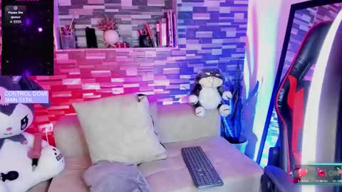 Snapshot of sophiaa_cherry chatting on 26, 11, 2025 Sophia online show from 26, 11, 2025