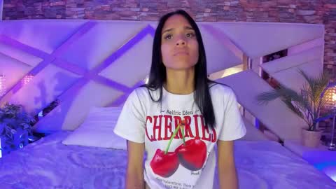 Snapshot of sophiaa_paris chatting on 18, 1, 2026 Sophia Paris online show from 18, 1, 2026