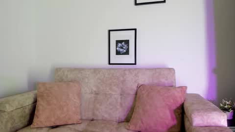 sophiacolemann online show from 25, 11, 2025