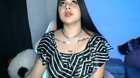 Snapshot of sophiadazza666 chatting on 5, 7, 2026 sophia online show from 5, 7, 2026