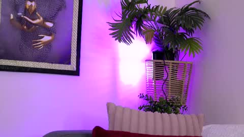 Snapshot of sophiapotts chatting on 1, 4, 2026 Sophie online show from 1, 4, 2026