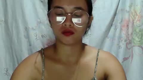 sophie_193 online show from 17, 5, 2026