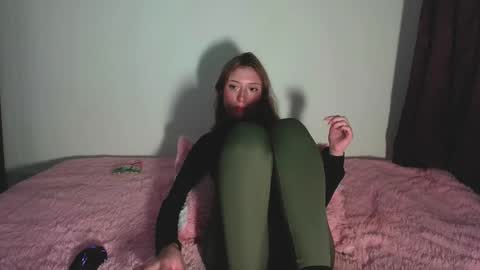 Snapshot of sophie_collins13 chatting on 9, 2, 2025 Sophie online show from 9, 2, 2025