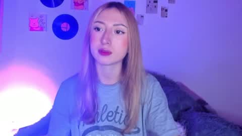 Sophie online show from 8, 4, 2026