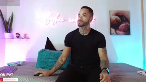 Snapshot of sophie_foxx chatting on 2, 6, 2026 SOPHIE - FOXX online show from 2, 6, 2026