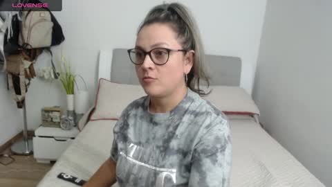 Sofa online show from 9, 12, 2024