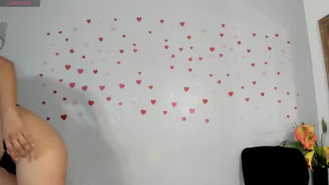 sophie_w1 online show from 16, 4, 2026