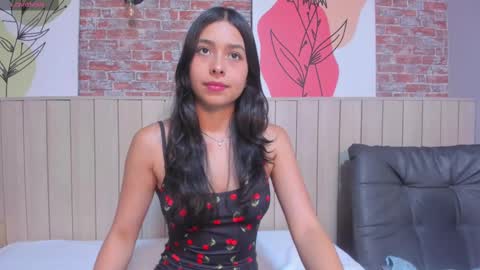 Sophie online show from 4, 3, 2025