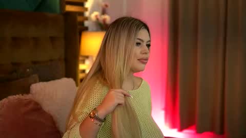 Sophie online show from 24, 11, 2025