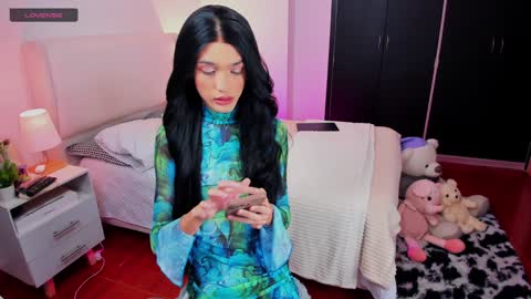 Snapshot of sophiecornett chatting on 31, 12, 2024    online show from 31, 12, 2024