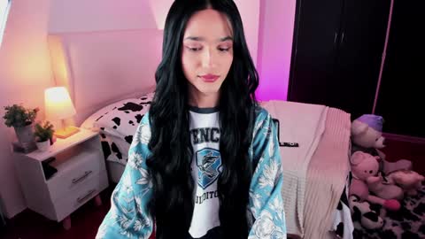 Snapshot of sophiecornett chatting on 1, 2, 2025    online show from 1, 2, 2025