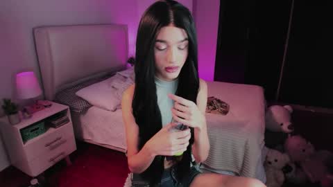 Snapshot of sophiecornett chatting on 23, 9, 2025    online show from 23, 9, 2025