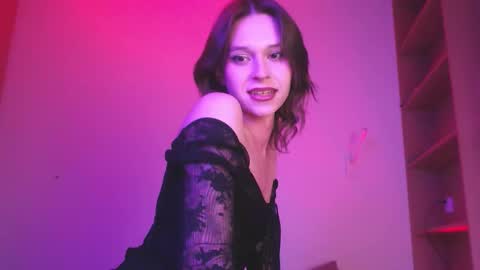 sophiediamond_x online show from 24, 11, 2025