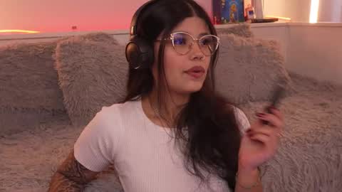 Sophiee  online show from 15, 1, 2026